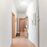 Krelax Urban Gold - 4 Bedrooms - Balcony - Large Parking Space - Smart Tvs - Location - Up To 8 Guests * Pforzheim