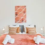 Krelax Urban Gold - 4 Bedrooms - Balcony - Large Parking Space - Smart Tvs - Location - Up To 8 Guests Lejlighed Pforzheim