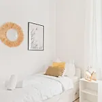 Lejlighed Krelax Urban Gold - 4 Bedrooms - Balcony - Large Parking Space - Smart Tvs - Location - Up To 8 Guests *