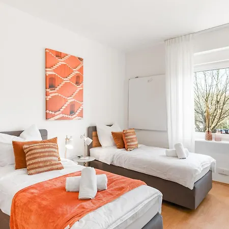 Krelax Urban Gold - 4 Bedrooms - Balcony - Large Parking Space - Smart Tvs - Location - Up To 8 Guests Διαμέρισμα *