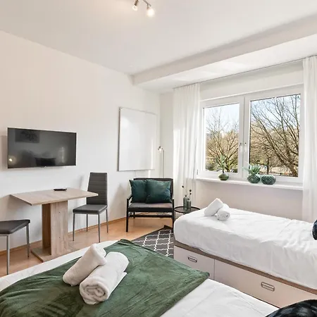 Krelax Urban Gold - 4 Bedrooms - Balcony - Large Parking Space - Smart Tvs - Location - Up To 8 Guests Διαμέρισμα *