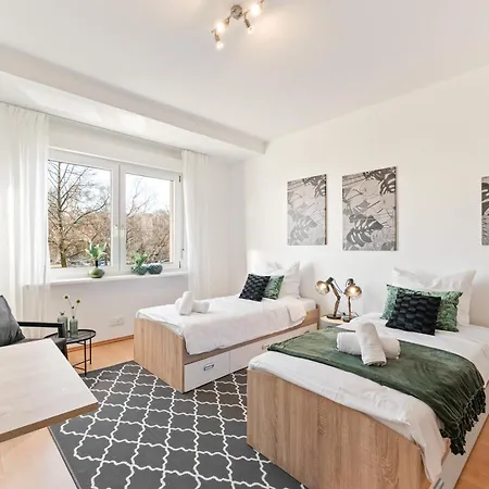 Διαμέρισμα Krelax Urban Gold - 4 Bedrooms - Balcony - Large Parking Space - Smart Tvs - Location - Up To 8 Guests