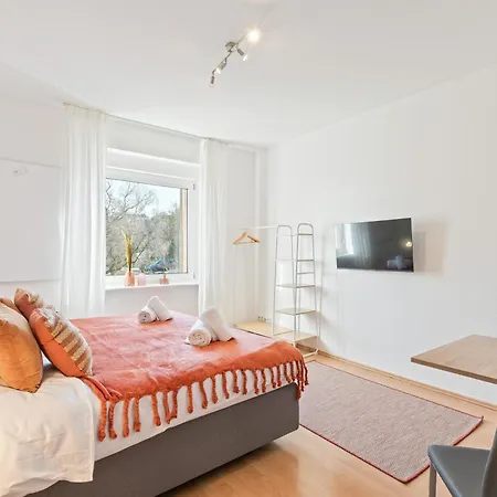 Διαμέρισμα Krelax Urban Gold - 4 Bedrooms - Balcony - Large Parking Space - Smart Tvs - Location - Up To 8 Guests