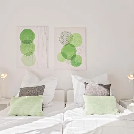 Krelax Urban Gold - 4 Bedrooms - Balcony - Large Parking Space - Smart Tvs - Location - Up To 8 Guests 아파트