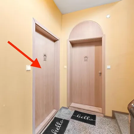 Krelax Urban Gold - 4 Bedrooms - Balcony - Large Parking Space - Smart Tvs - Location - Up To 8 Guests * Pforzheim